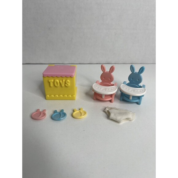 Calico Critters | Toys | Epoch Calico Critters Care Set Babies High ...